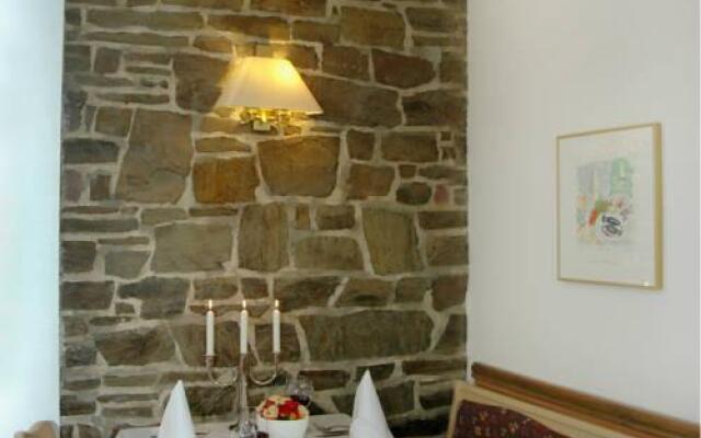 Waldhotel Forsthaus Remstecken