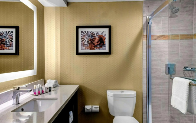 Crowne Plaza Madrid Airport by IHG