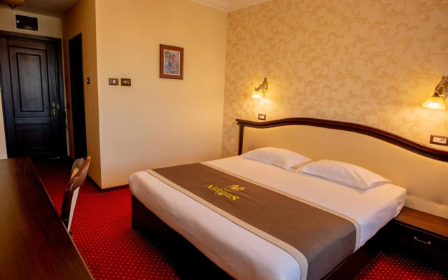 Magus Hotel