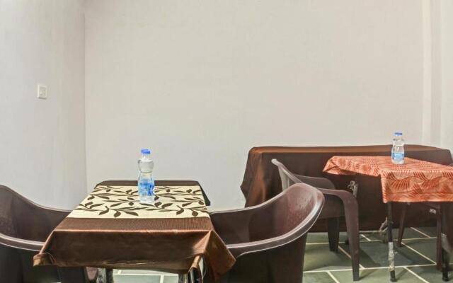 Collection O Hotel Thakur