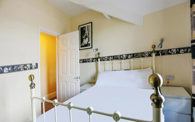 The Shores Hotel, Central Blackpool