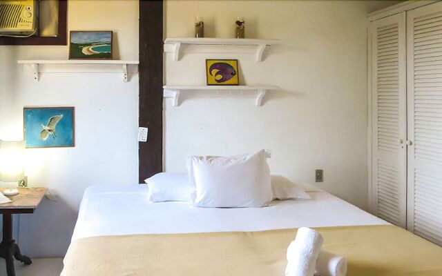 Petit Hotel Dali Búzios