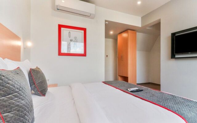 Sumithra Inn by OYO Rooms