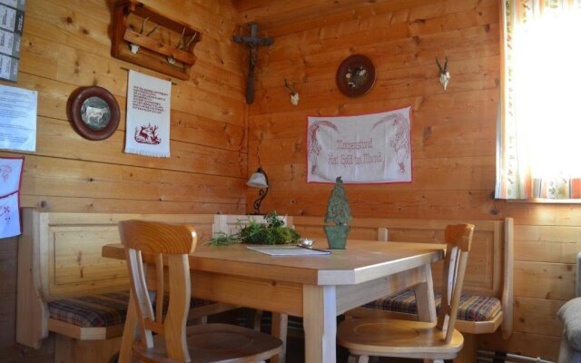 Thomahofhütte und Lärchenhütte