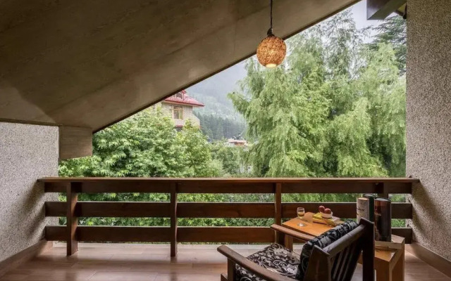 The Bear Creek Luxury 2BHK Villa Manali