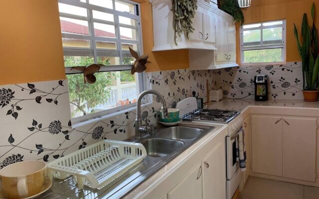 Story Villa, 2 Bedrooms With Mountain & Ocean View