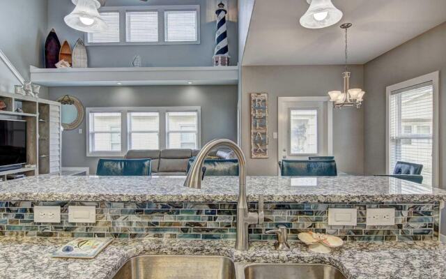 Safe Harbor - 3 Br Townhouse