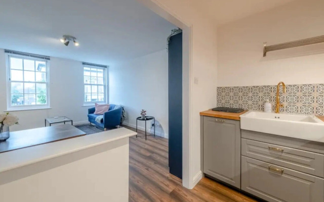 Charming 2 Bedroom in Hackney