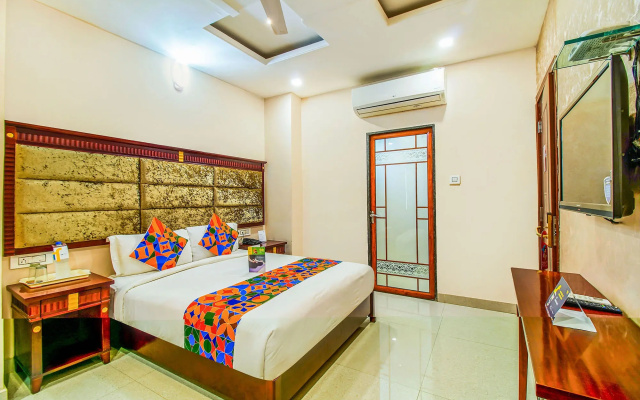 FabHotel Eleven Heights