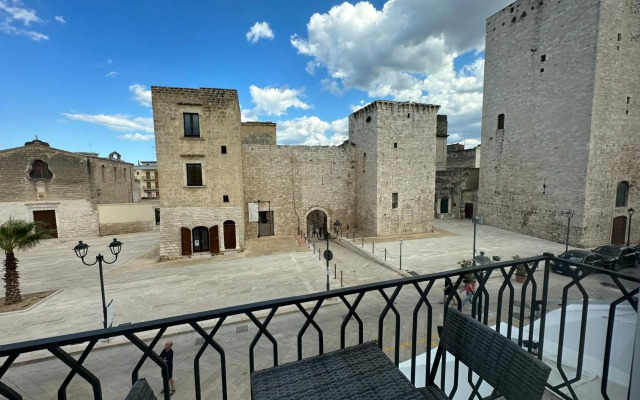Palazzo Bonomi
