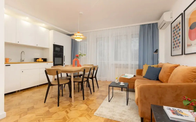 Family Apartment With Balcony by Renters