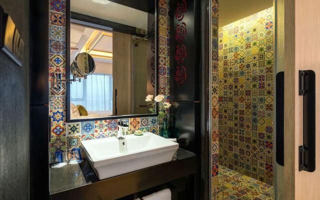 Harbin 22C Boutique Hotel