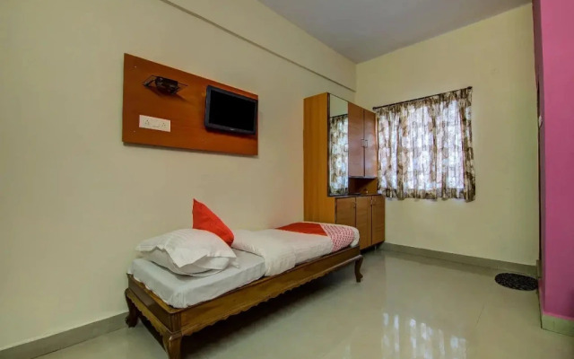 Savera Function Hall By OYO Rooms