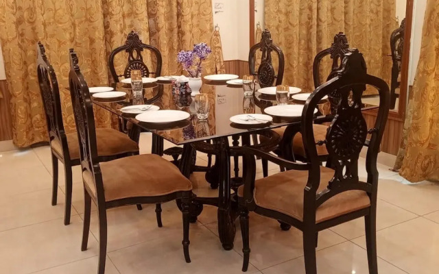 Rehman Gardens - 3BR Apartment