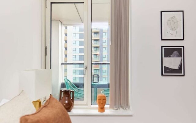 The Elephant and Castle Hideout - Cozy 1bdr Flat With Balcony