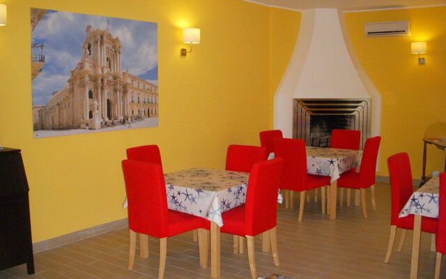 B&B Neapolis