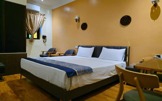 Banana Boutique Hotel