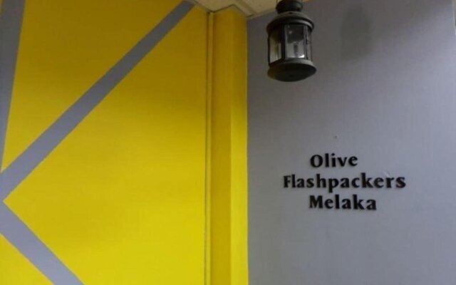 Olive Flashpackers - Hostel