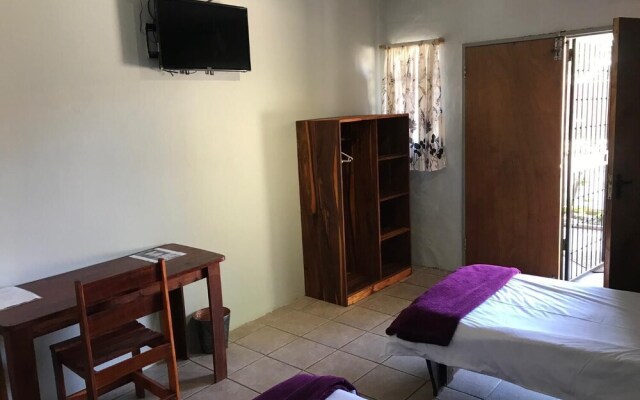 Kololo Bed and Breakfast