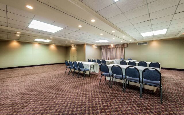 Comfort Suites Marion North