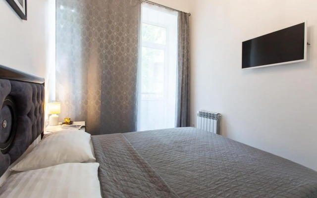 Pushkinskaya "Wine palette"