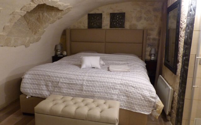 onefinestay – Notre Dame - Ile Saint-Louis private homes
