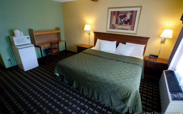 University Manor Inn