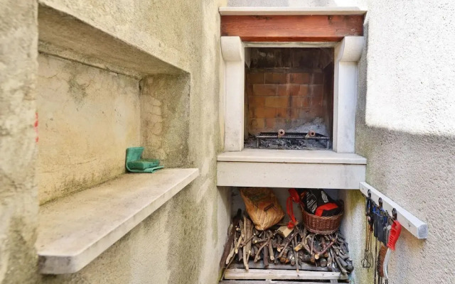 Goran - 150m From sea - SA1