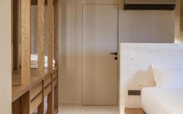 Sevasti Seaview Suite