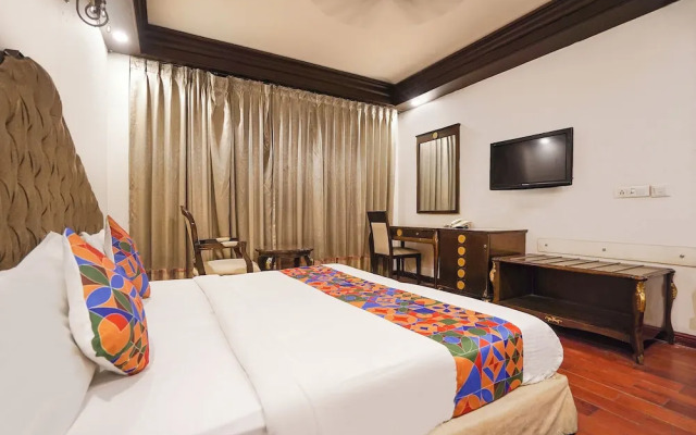 Fabhotel Nfc Royale