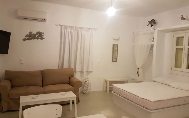 Serifos Houses Livadi