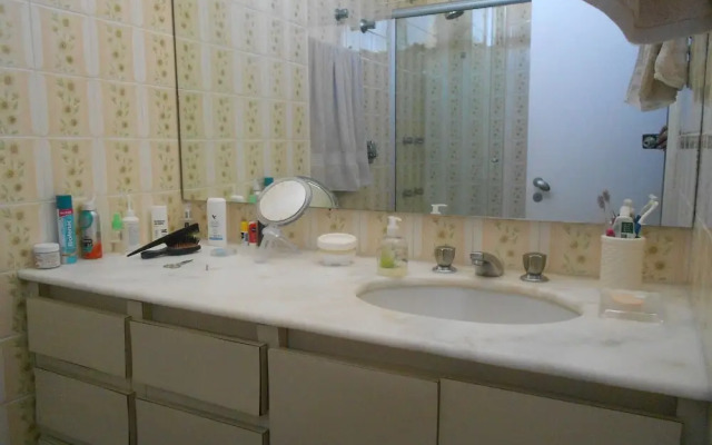 Gohouse - Cupertino 1104