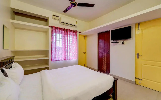 OYO Flagship 805216 Senthamizh Residency