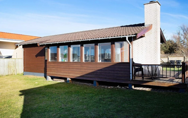 6 Person Holiday Home in Lokken-by Traum