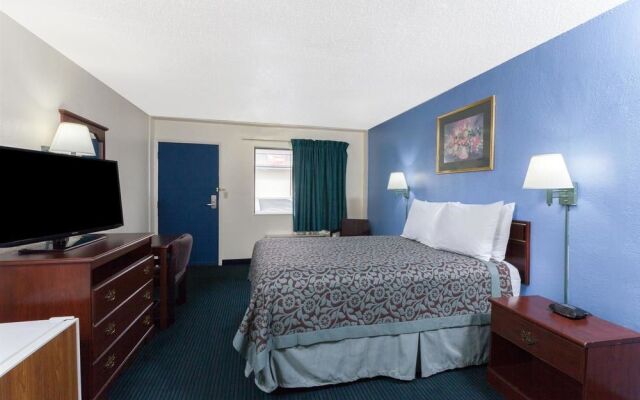 Days Inn by Wyndham Oklahoma City Fairground