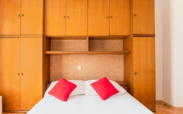 Scenic Apartment in Pakoštane Near Sea And Town Centre