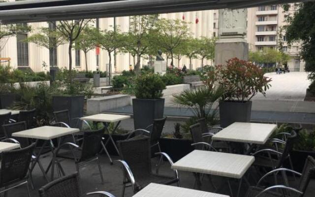 Studio Richelieu 1 et son parking privé