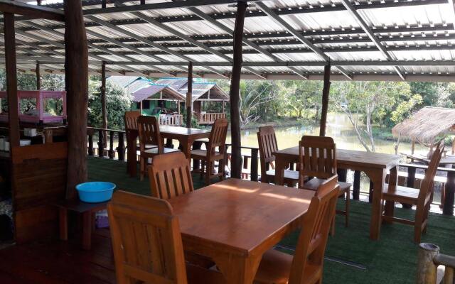 Phangan Farm Stay Resort