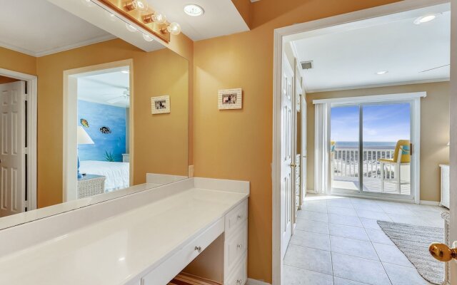 Sandpiper Cove 2136 2 Bedroom Condo by RedAwning