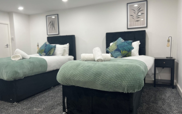 Top Hat - 1 Bed Apartment