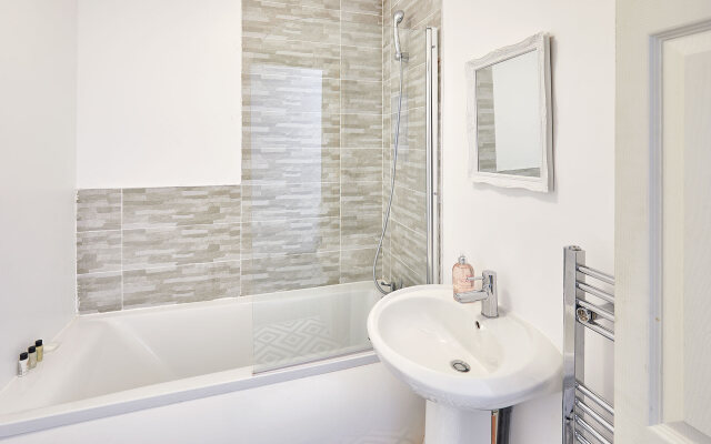 Host Stay Apartment 2 Clarendon