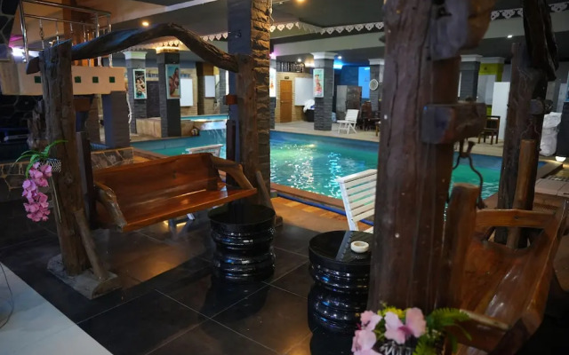 Hangover Hostel Patong