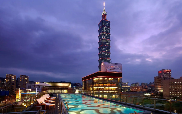 Humble House Hotel Taipei, Curio Collection by Hilton
