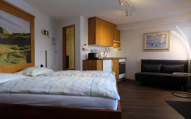 Artist Apartments & Hotel Garni