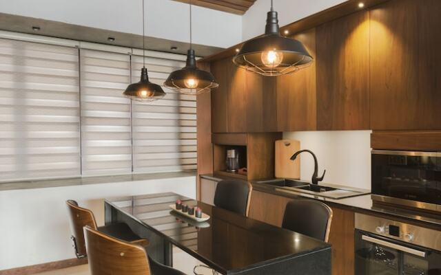 A & A Penthouse Apartment