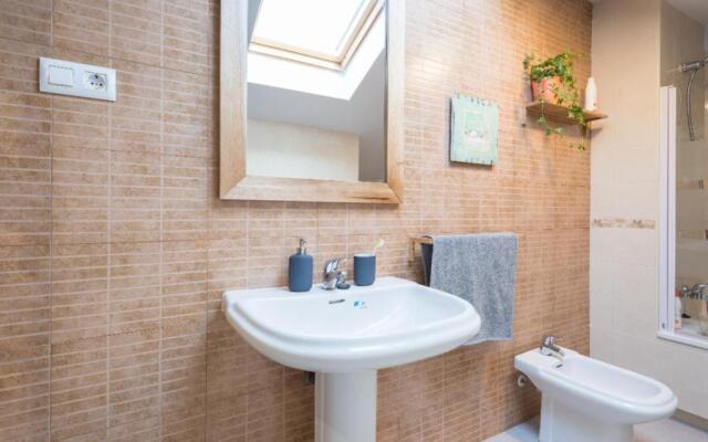 Hygge Apartment Center Near to the beach Free Parking 2R