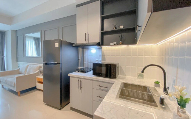 Good Choice and Homey 2BR Apartment Tamansari Iswara