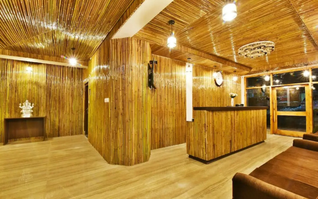Kapoor Resort by DLS Hotels