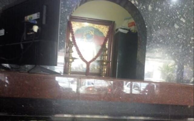 Krishna Tourist Home