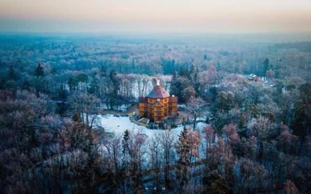 Pałac Myśliwski w Antoninie